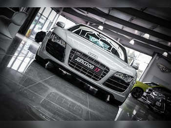 Used Audi R8 2012 for sale - 77722777: Photo