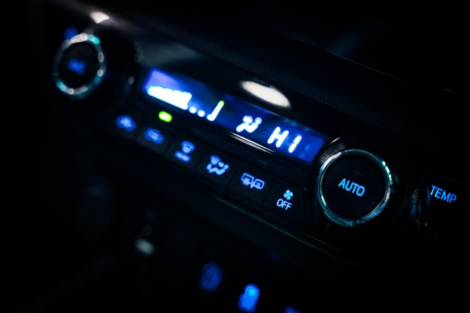 Used Toyota Hilux 2020 for sale - 76989151: Photo 43