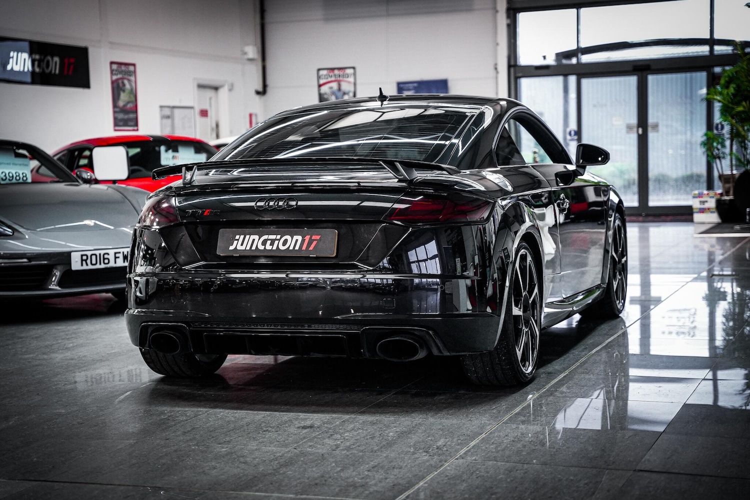 Used Audi TT RS 2018 for sale - 77440566: Photo 16