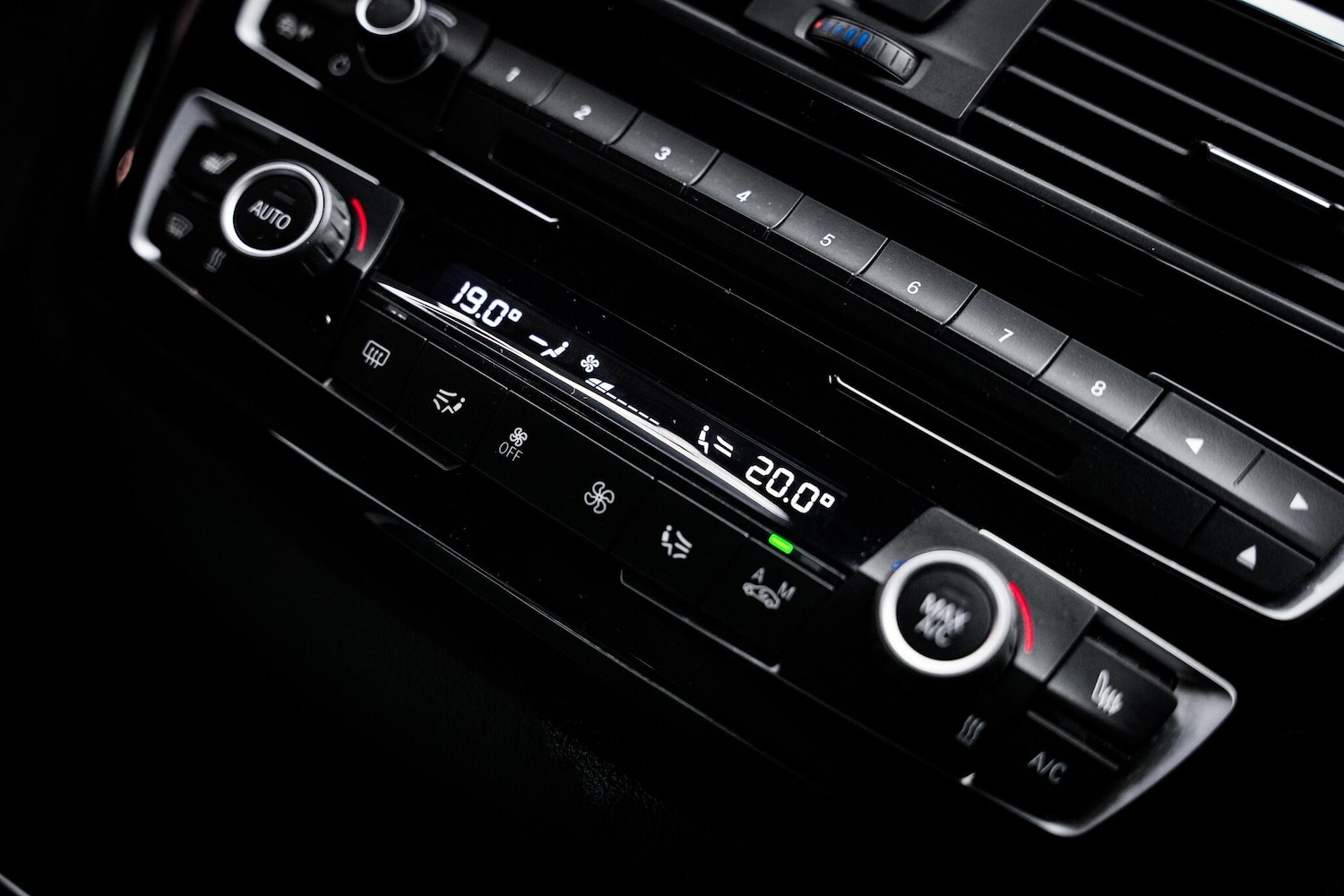 Used BMW 3 Series 2017 for sale - 77057568: Photo 39