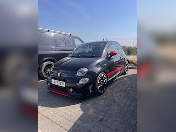 Used Abarth 595 2017 for sale - 78170594: Photo