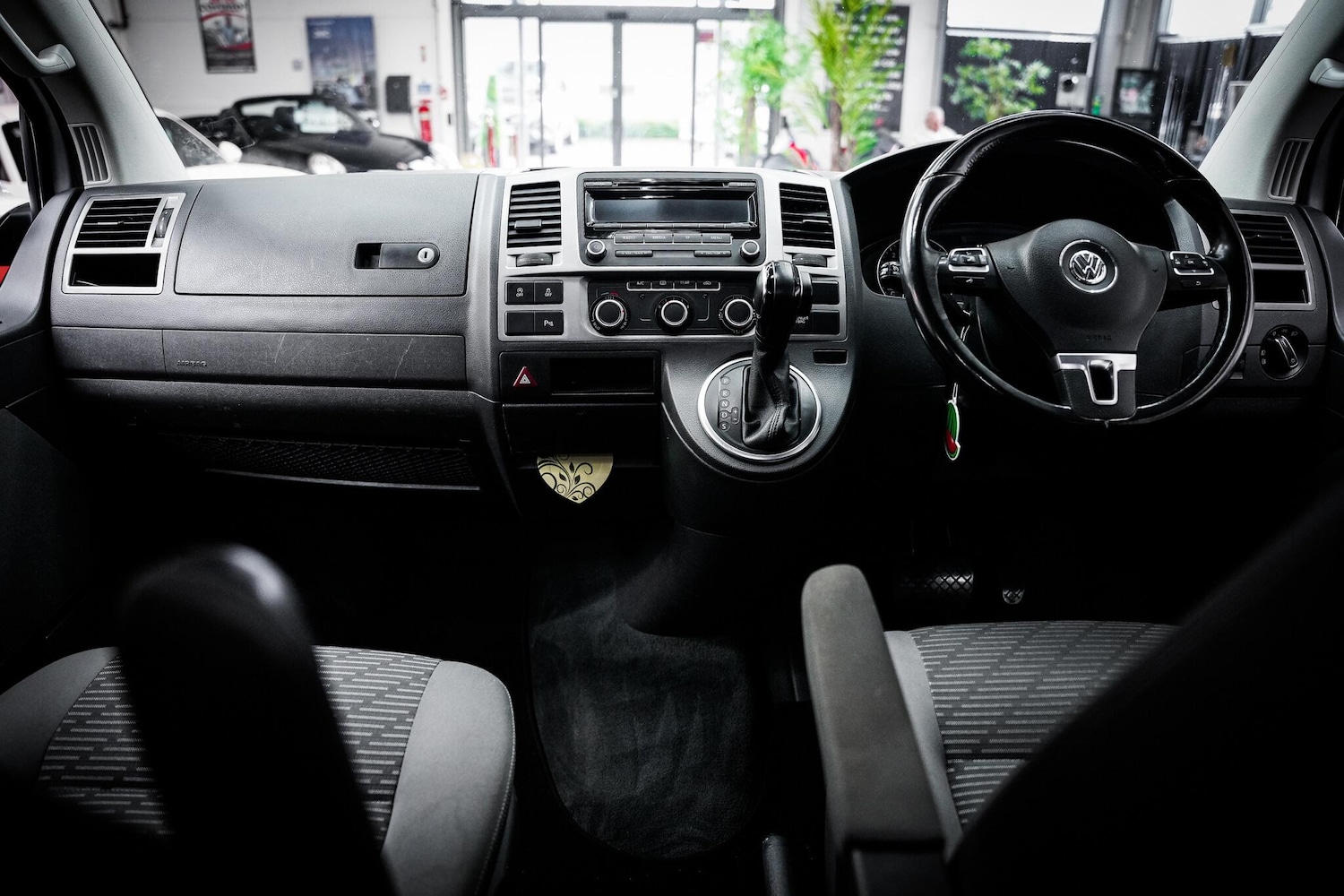 Used Volkswagen Caravelle 2015 for sale - 77175213: Photo 18