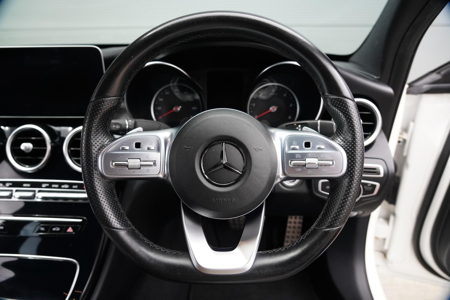 Used Mercedes-Benz C Class 2019 for sale - 76660461: Photo 14