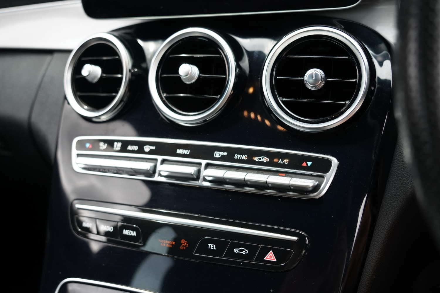 Used Mercedes-Benz C Class 2019 for sale - 76660461: Photo 27