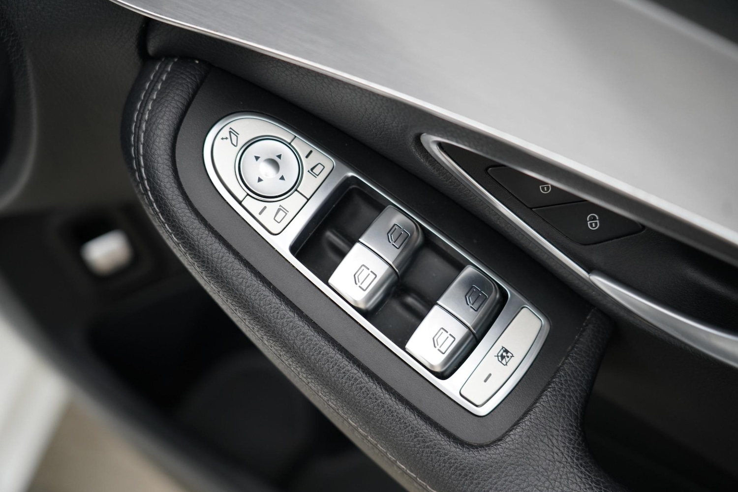 Used Mercedes-Benz C Class 2019 for sale - 76660461: Photo 29