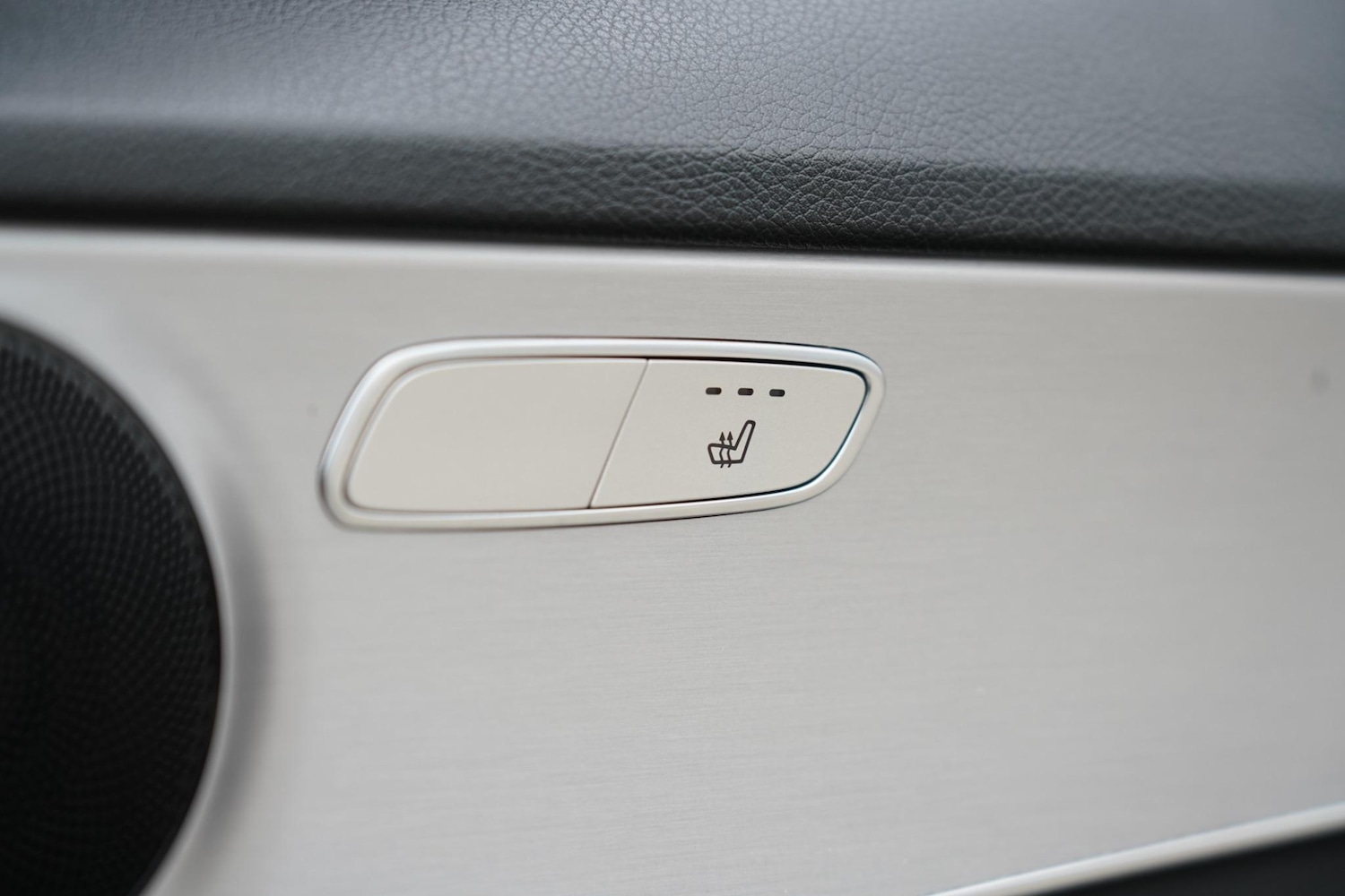 Used Mercedes-Benz C Class 2019 for sale - 76660461: Photo 31