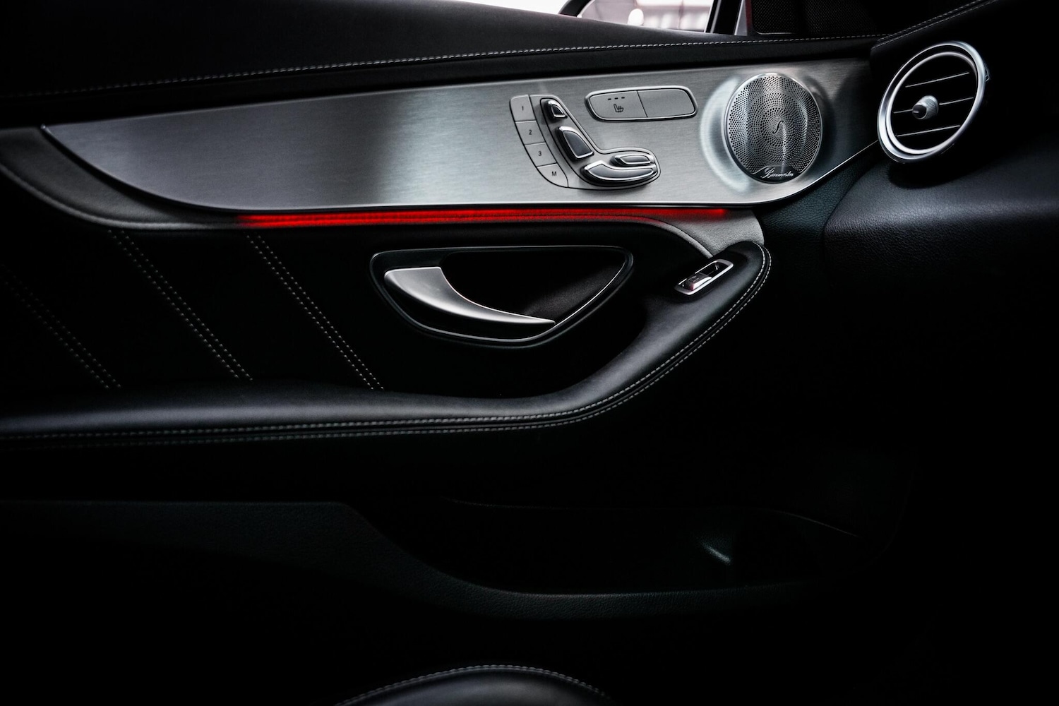 Used Mercedes-Benz C Class 2016 for sale - 76658311: Photo 45