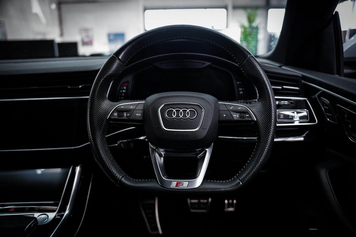 Used Audi Q8 2019 for sale - 76660463: Photo 19