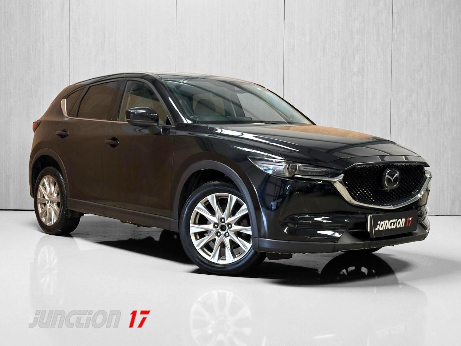 Used Mazda CX-5 2018 for sale - 76660458: Photo 1