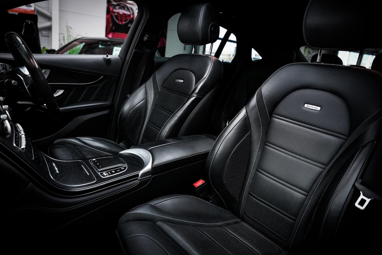 Used Mercedes-Benz GLC 2019 for sale - 77898553: Photo 22