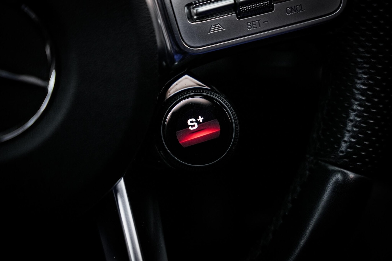 Used Mercedes-Benz GLC 2019 for sale - 77898553: Photo 43