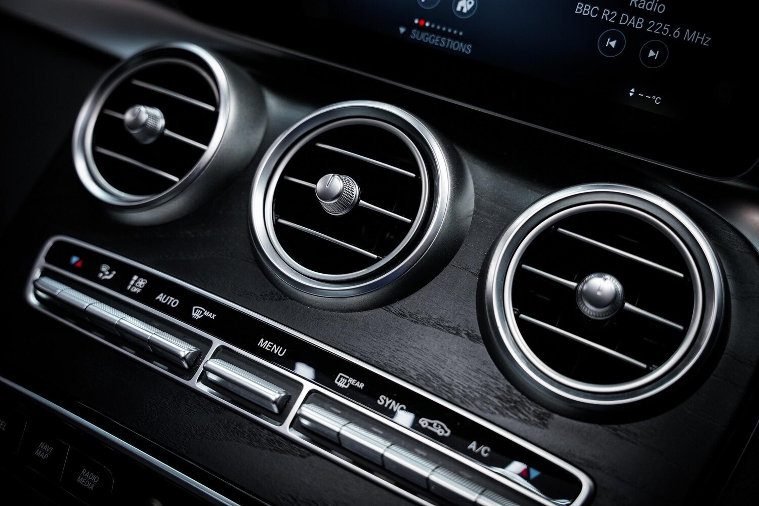 Used Mercedes-Benz GLC 2019 for sale - 77898553: Photo 45