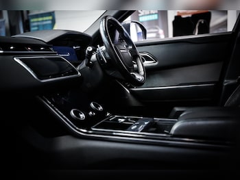 Used Land Rover Range Rover Velar 2018 for sale - 79453586: Photo