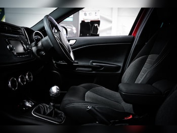 Used Alfa Romeo Giulietta 2019 for sale - 78741547: Photo