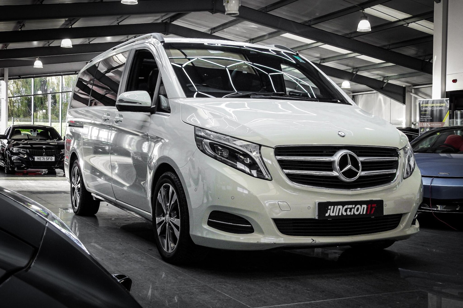 Used Mercedes-Benz V-Class 2016 for sale - 76660401: Photo 7