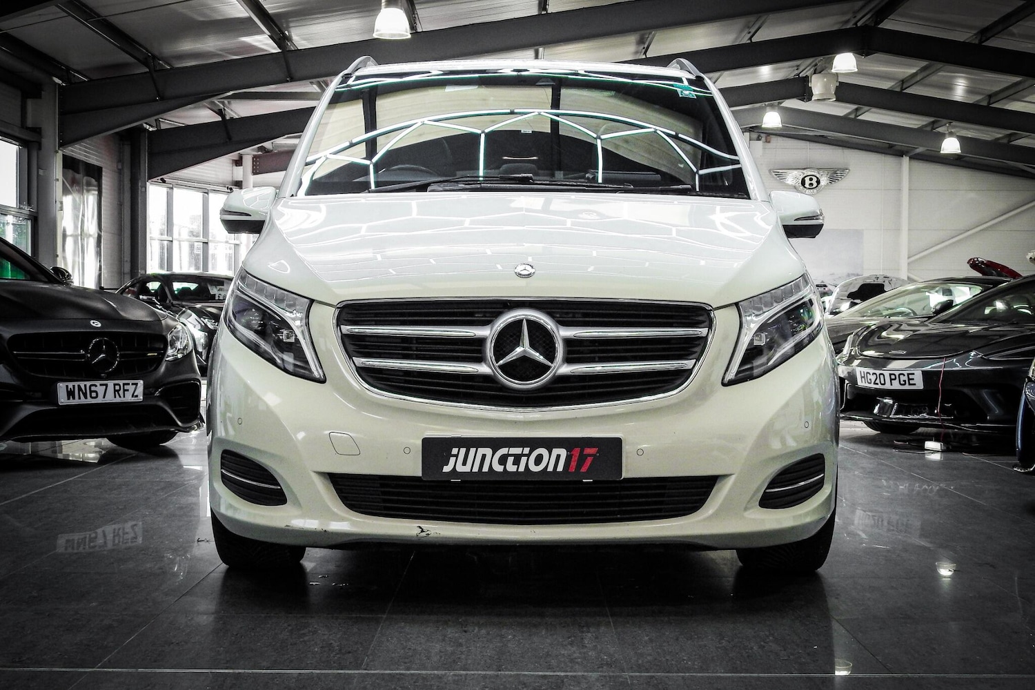 Used Mercedes-Benz V-Class 2016 for sale - 76660401: Photo 8