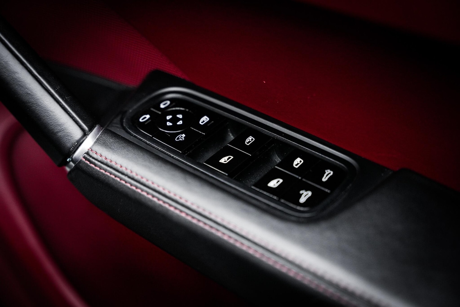 Used Porsche Cayenne 2020 for sale - 76899422: Photo 53