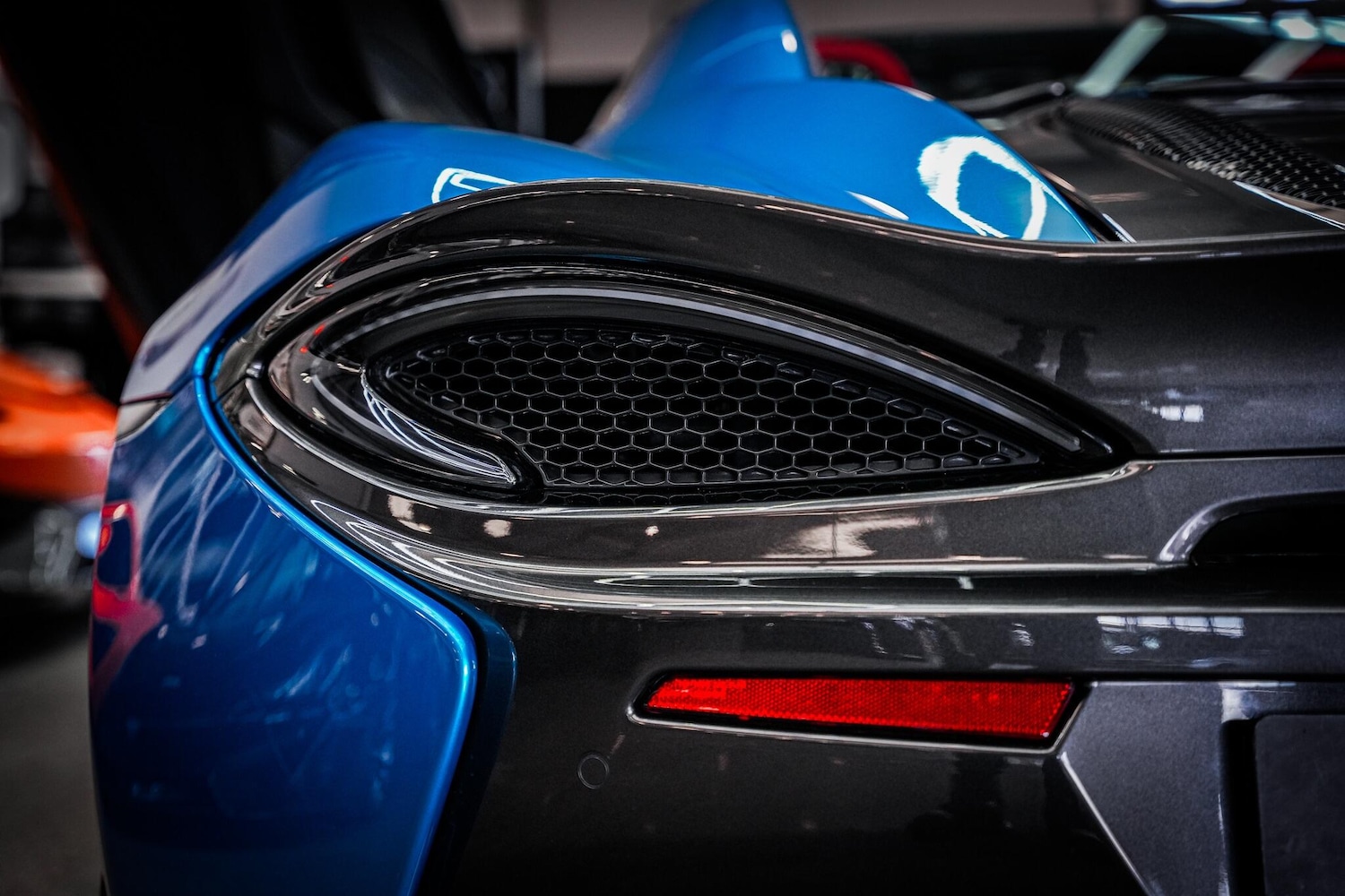 Used McLaren 570S 2019 for sale - 76660371: Photo 38