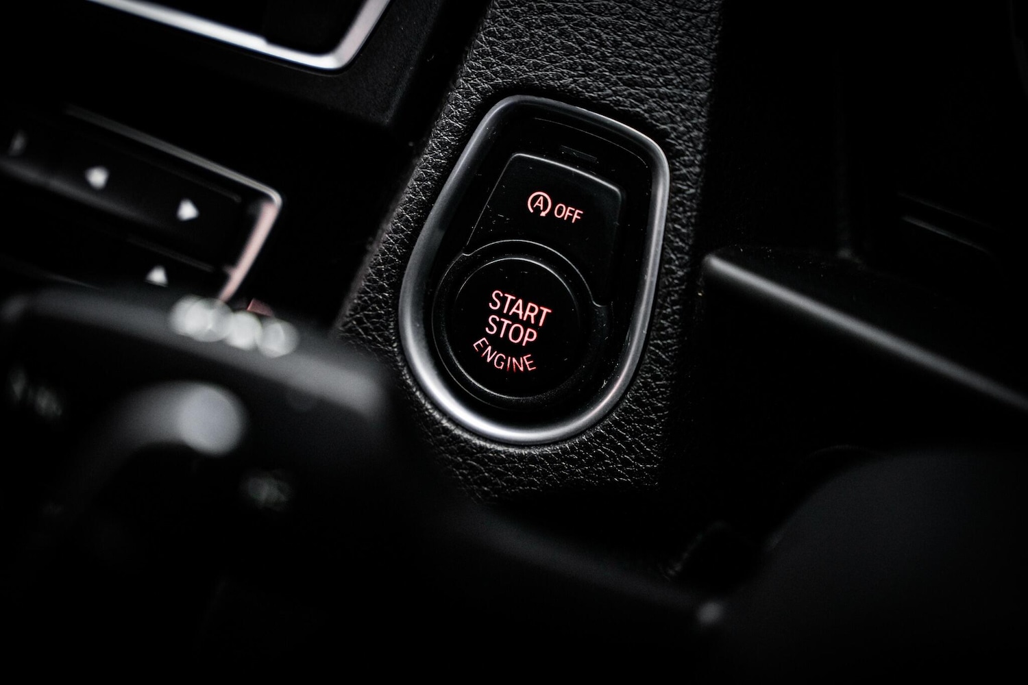 Used BMW M2 2017 for sale - 76660441: Photo 41