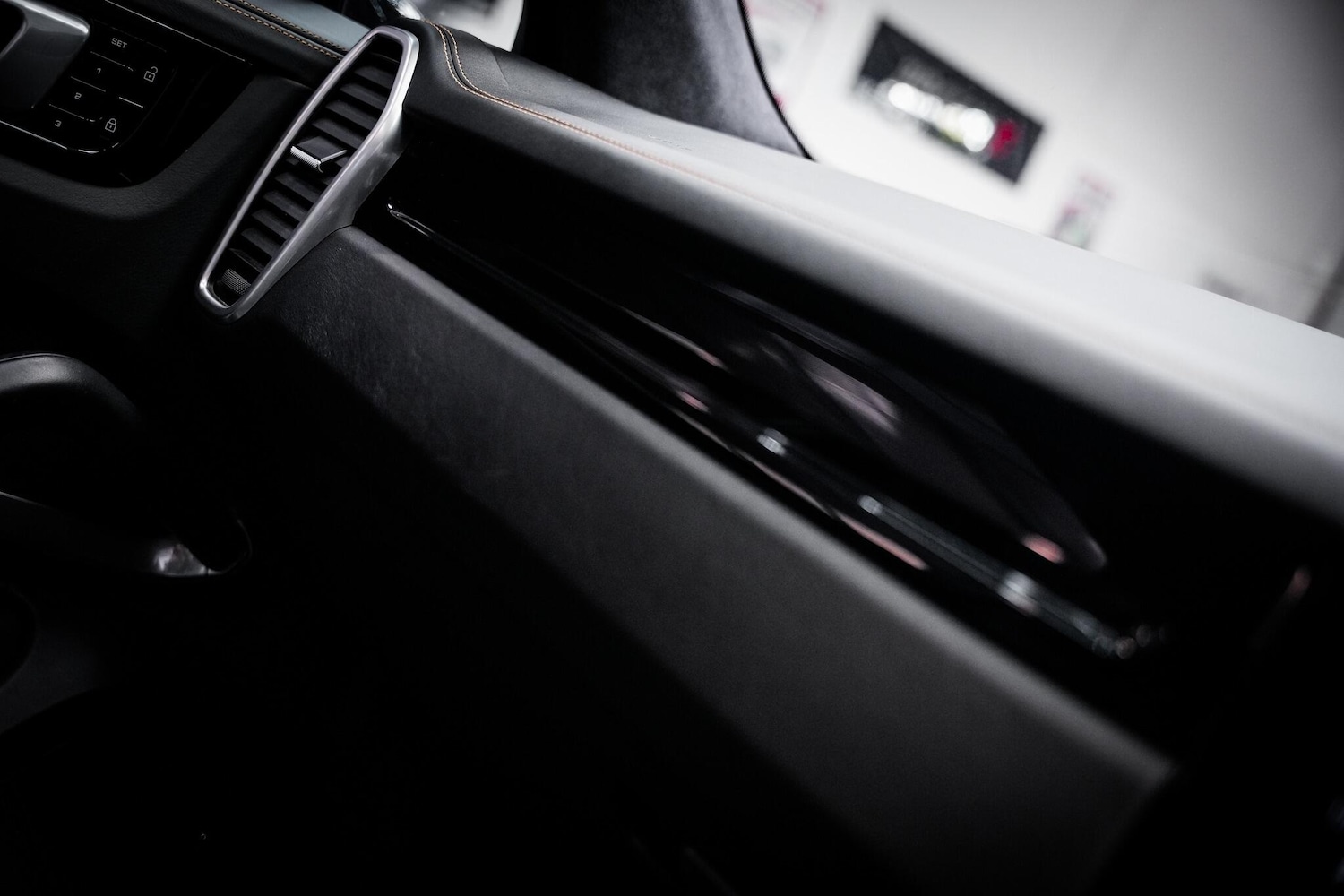 Used Porsche Cayenne 2020 for sale - 76660381: Photo 49