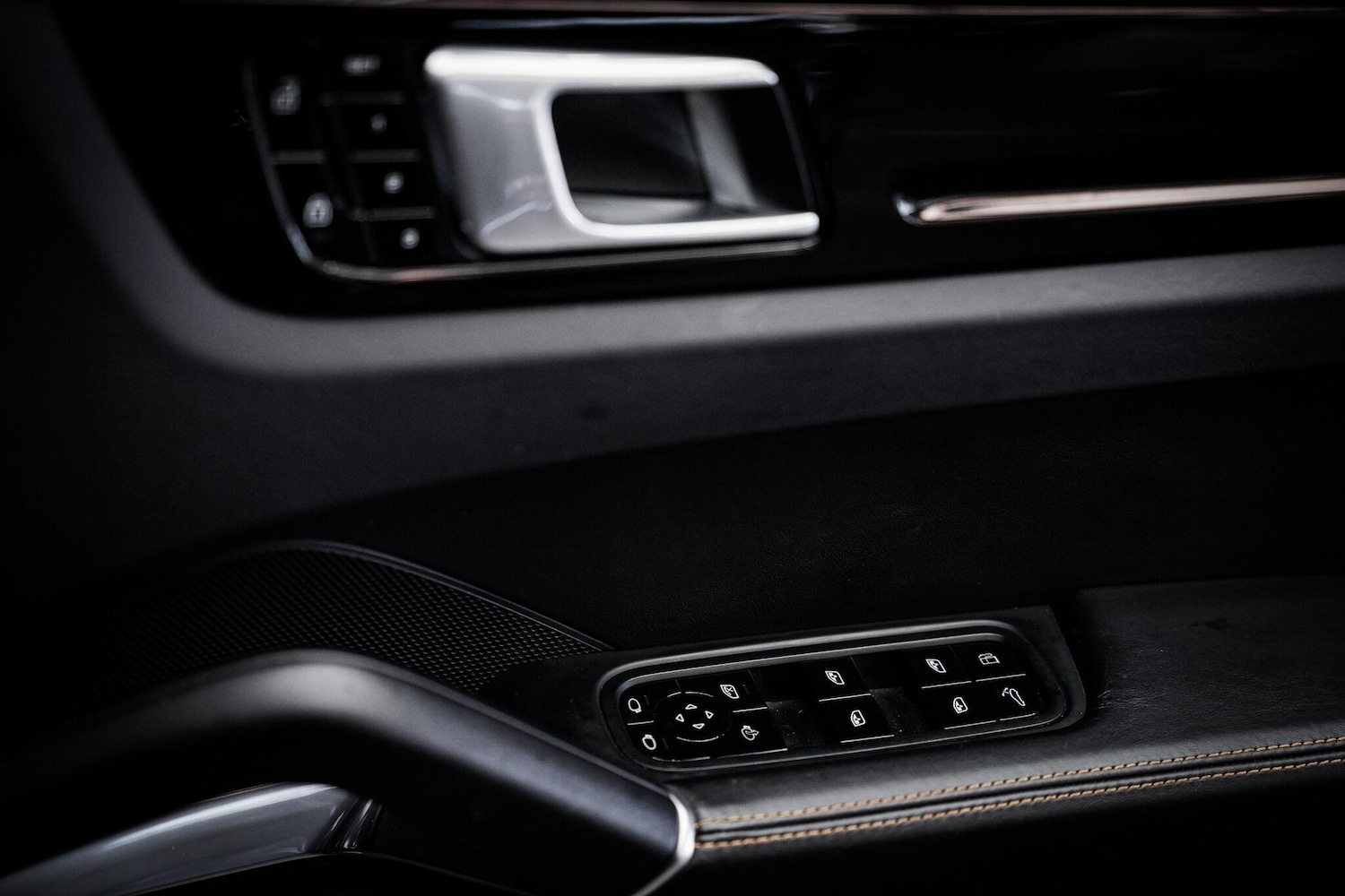 Used Porsche Cayenne 2020 for sale - 76660381: Photo 54