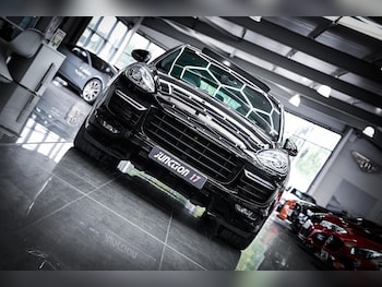 Used Porsche Cayenne 2015 for sale - 79202146: Photo