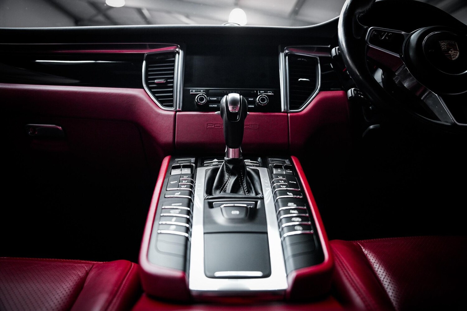 Used Porsche Macan 2016 for sale - 77306077: Photo 22