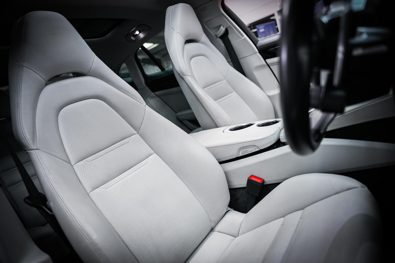 Used Porsche Panamera 2018 for sale - 76660539: Photo 16