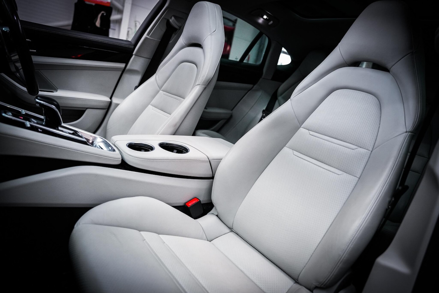 Used Porsche Panamera 2018 for sale - 76660539: Photo 22