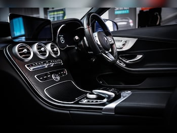 Used Mercedes-Benz C Class 2022 for sale - 79012292: Photo