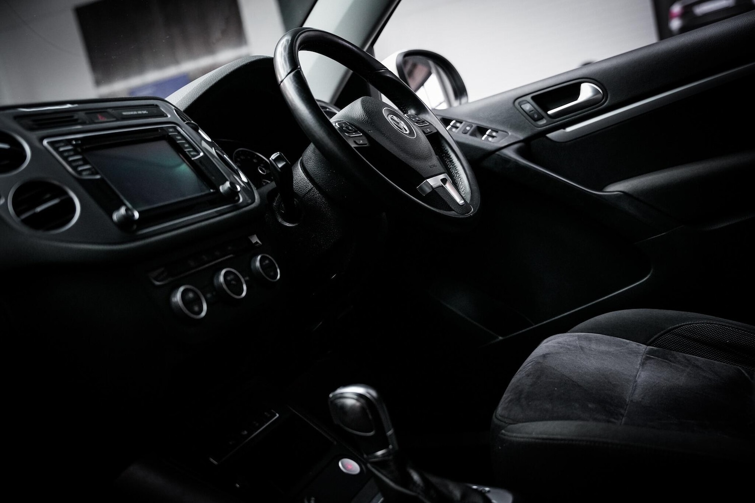 Used Volkswagen Tiguan 2016 for sale - 76660370: Photo 4