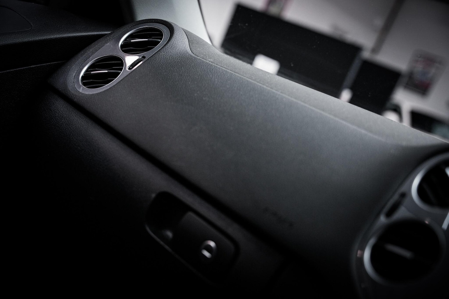 Used Volkswagen Tiguan 2016 for sale - 76660370: Photo 43