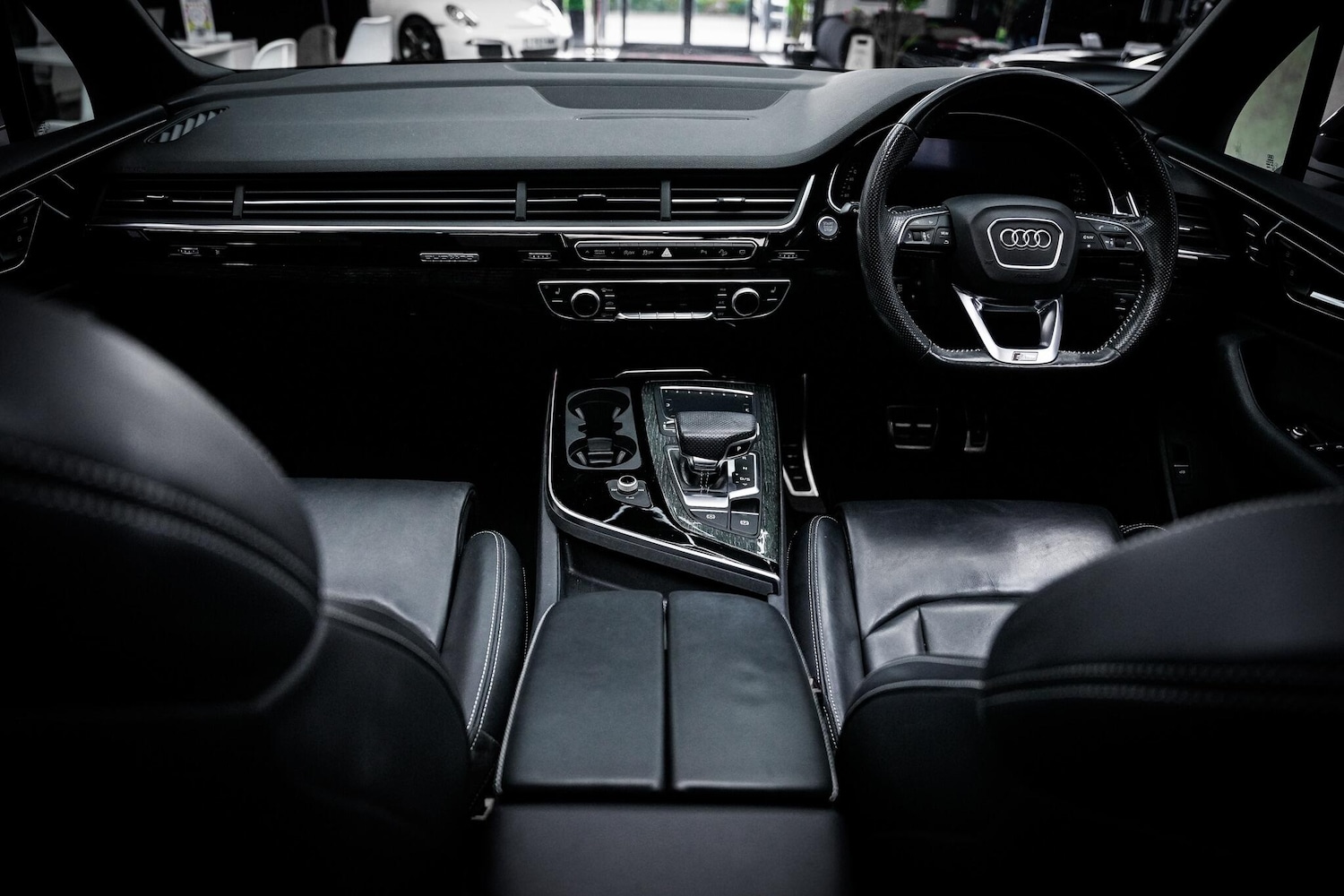 Used Audi Q7 2018 for sale - 76660385: Photo 22