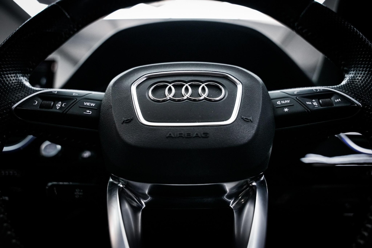 Used Audi Q7 2018 for sale - 76660385: Photo 44