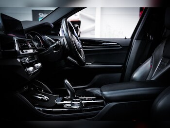 Used BMW X4 2018 for sale - 78048039: Photo