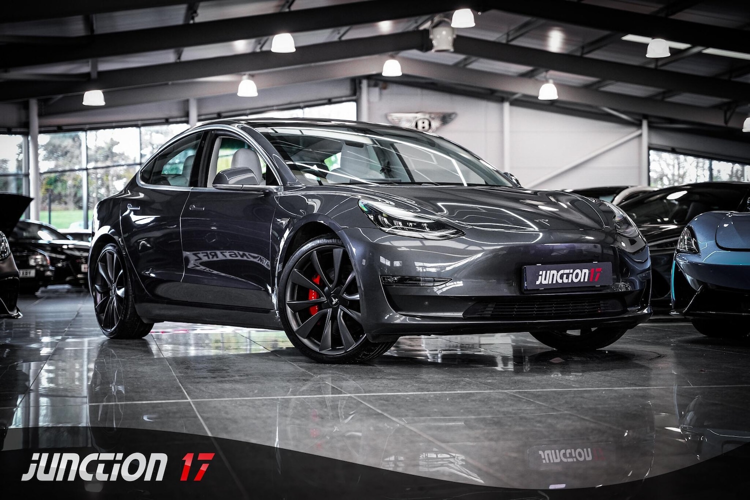 Used Tesla Model 3 2019 for sale - 76660551: Photo 1