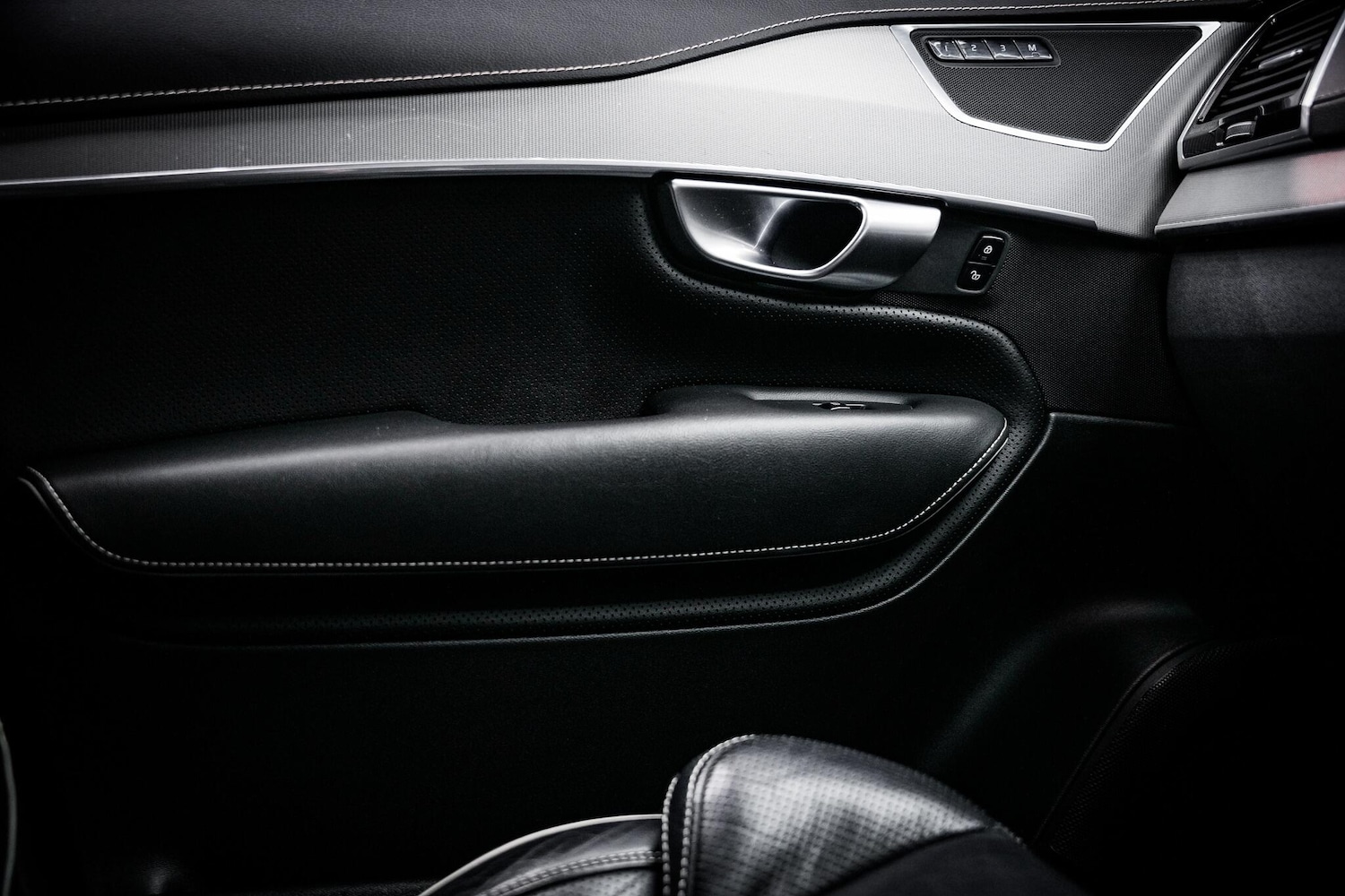 Used Volvo XC90 2018 for sale - 76660526: Photo 41