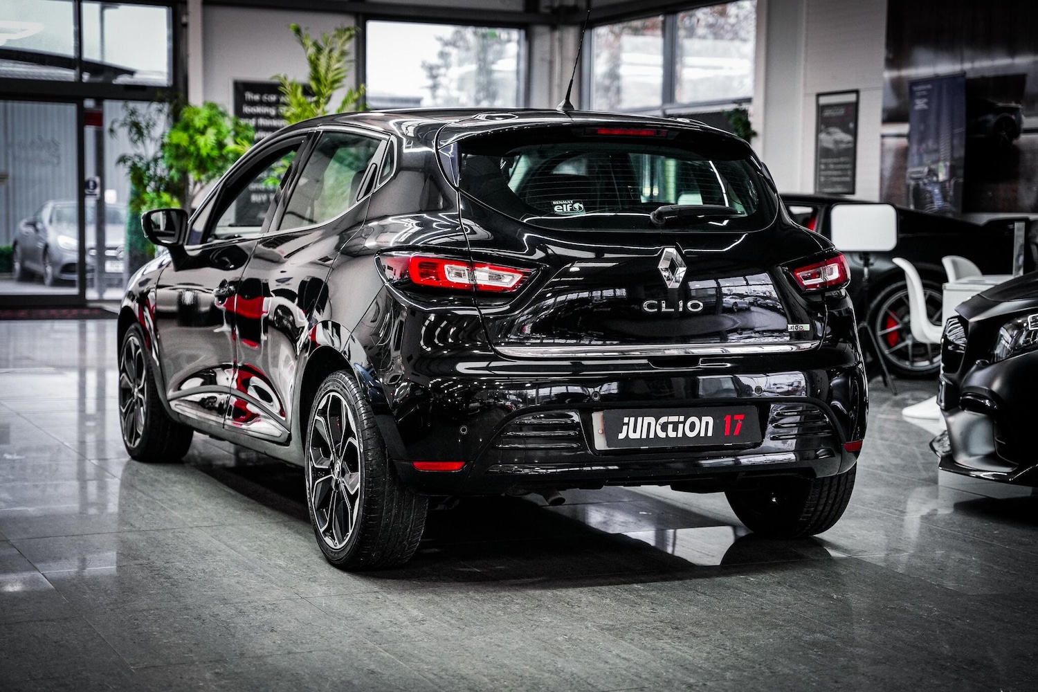 Used Renault Clio 2017 for sale - 76660520: Photo 13