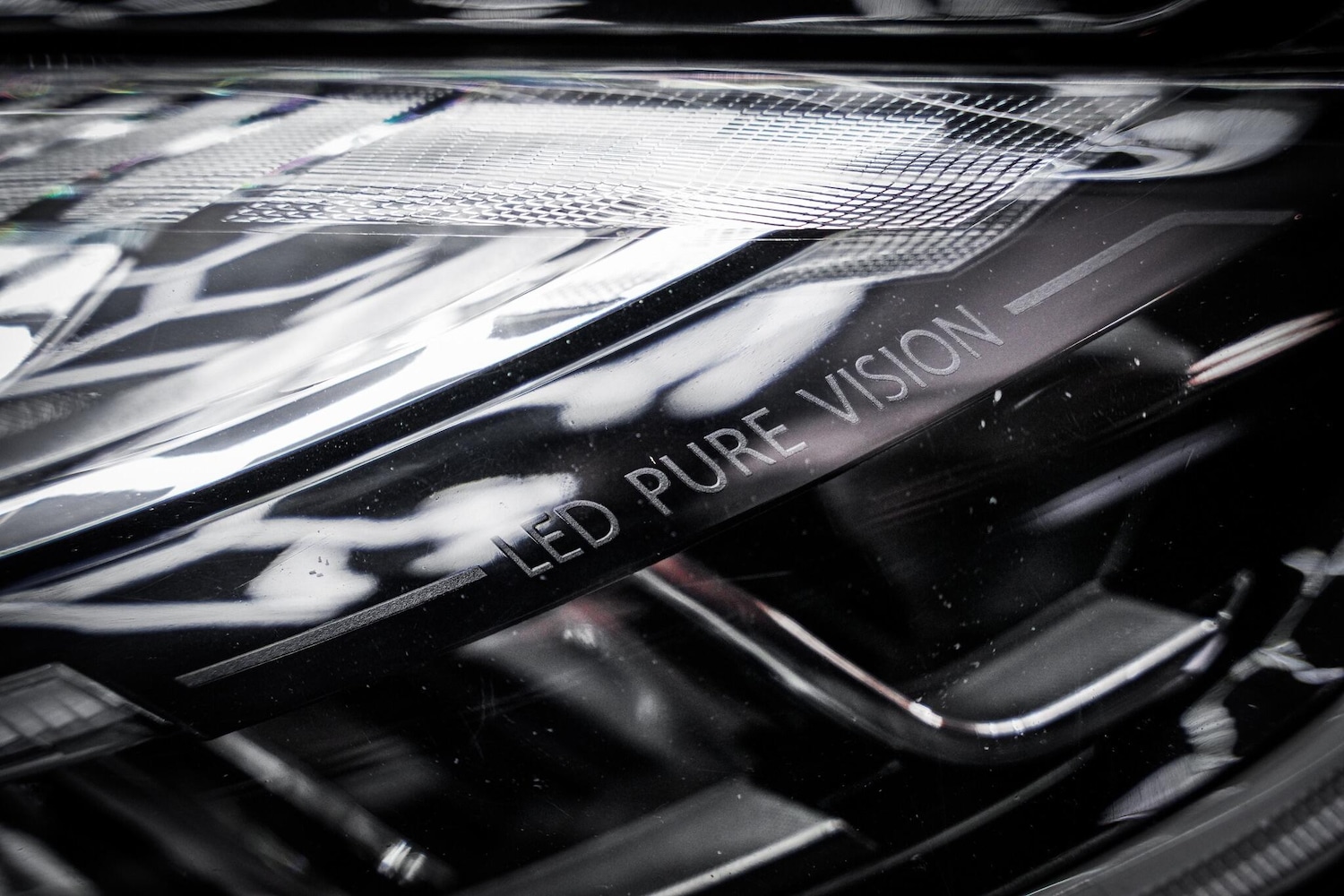 Used Renault Clio 2017 for sale - 76660520: Photo 32