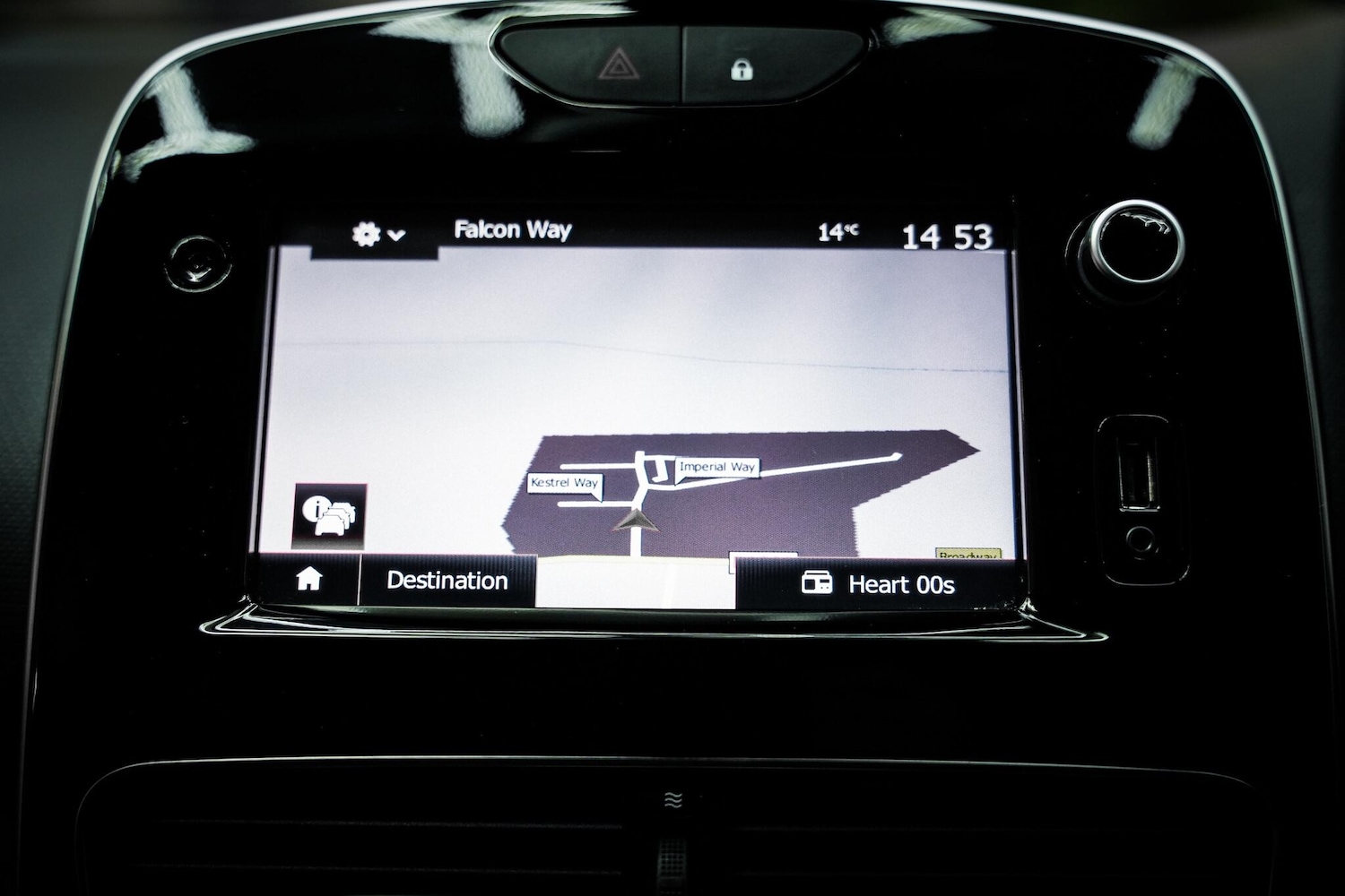 Used Renault Clio 2017 for sale - 76660520: Photo 42