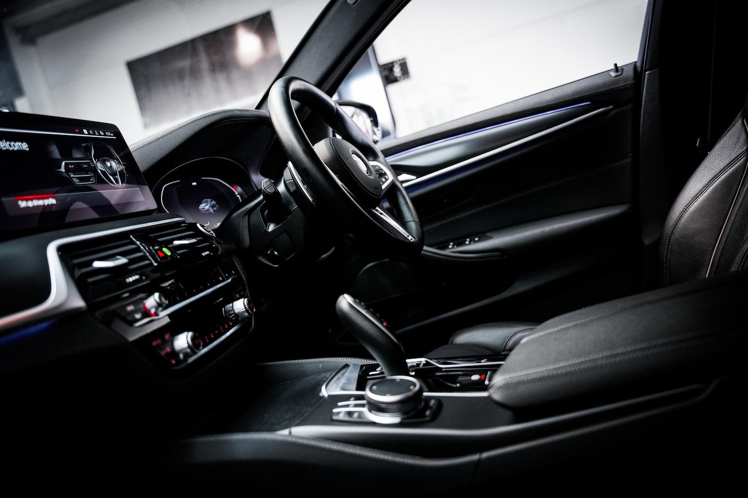 Used BMW 5 Series 2022 for sale - 76657368: Photo 4