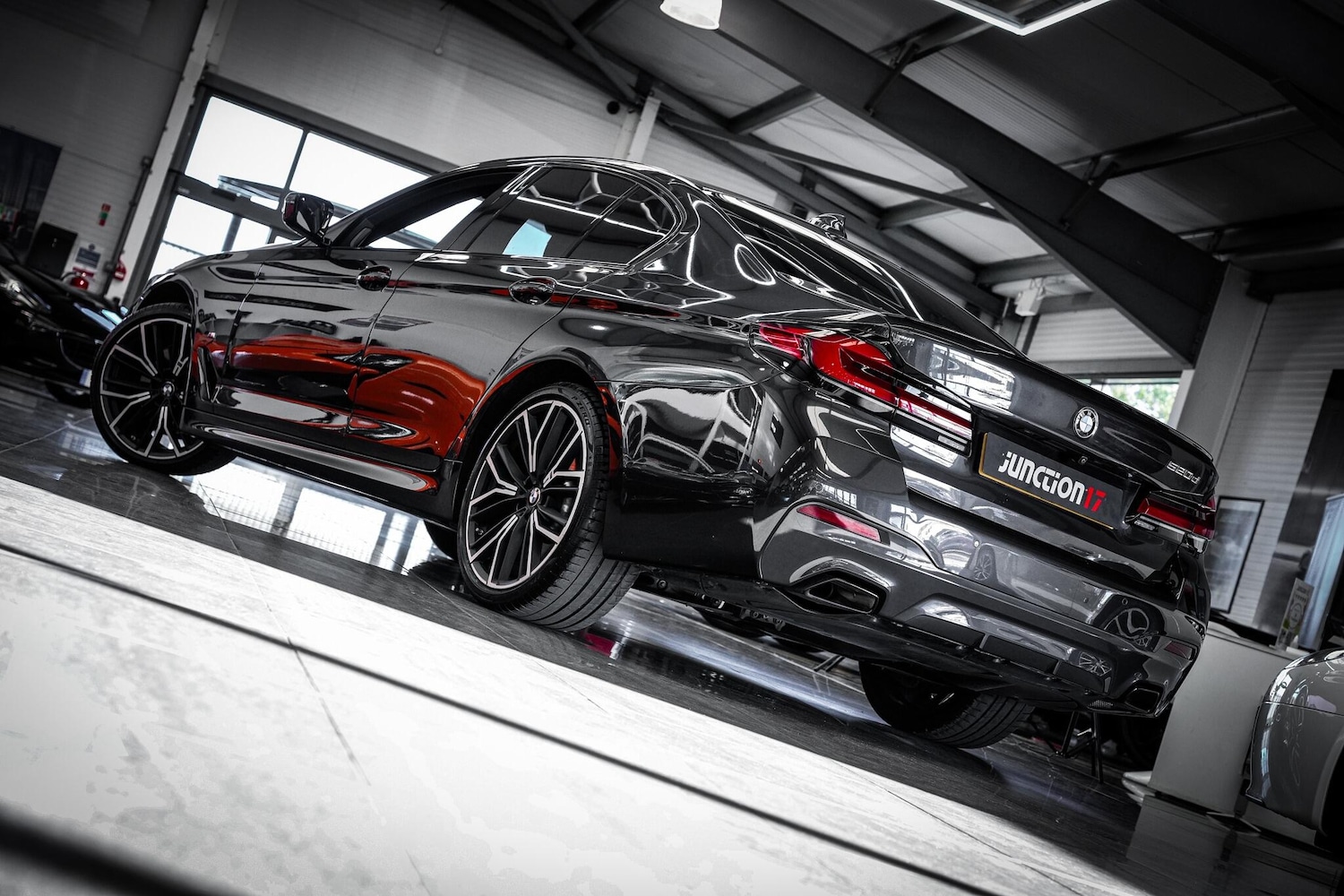 Used BMW 5 Series 2022 for sale - 76657368: Photo 9