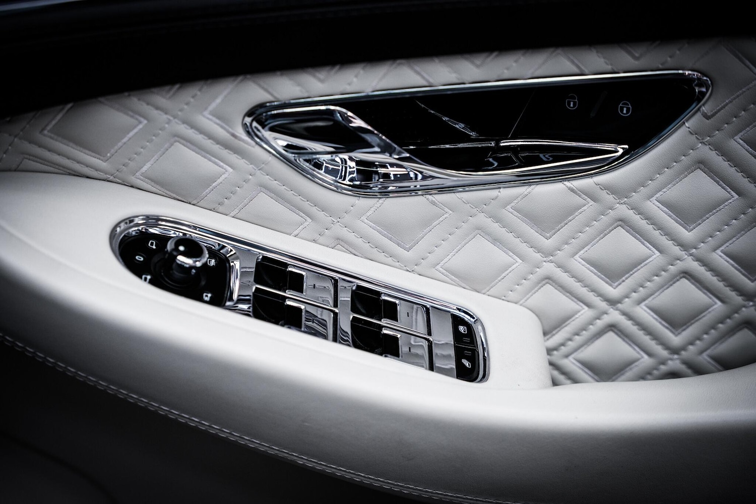 Used Bentley Continental 2019 for sale - 76660429: Photo 57