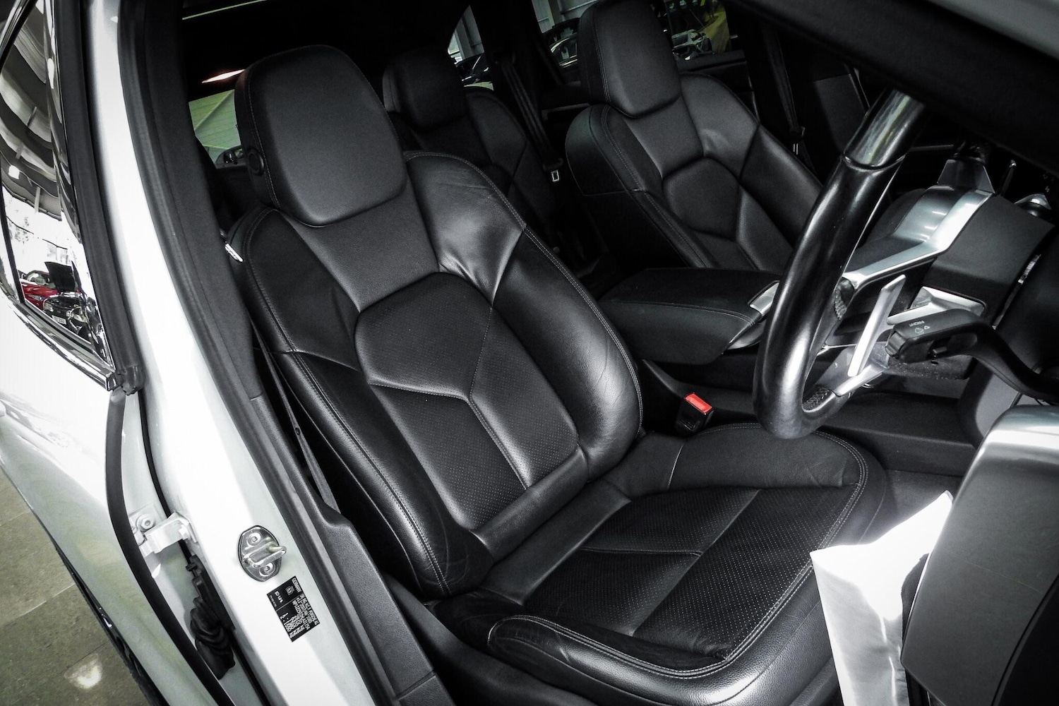 Used Porsche Cayenne 2016 for sale - 76660471: Photo 45