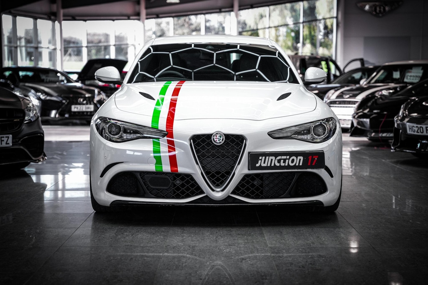 Used Alfa Romeo Giulia 2017 for sale - 76660512: Photo 12