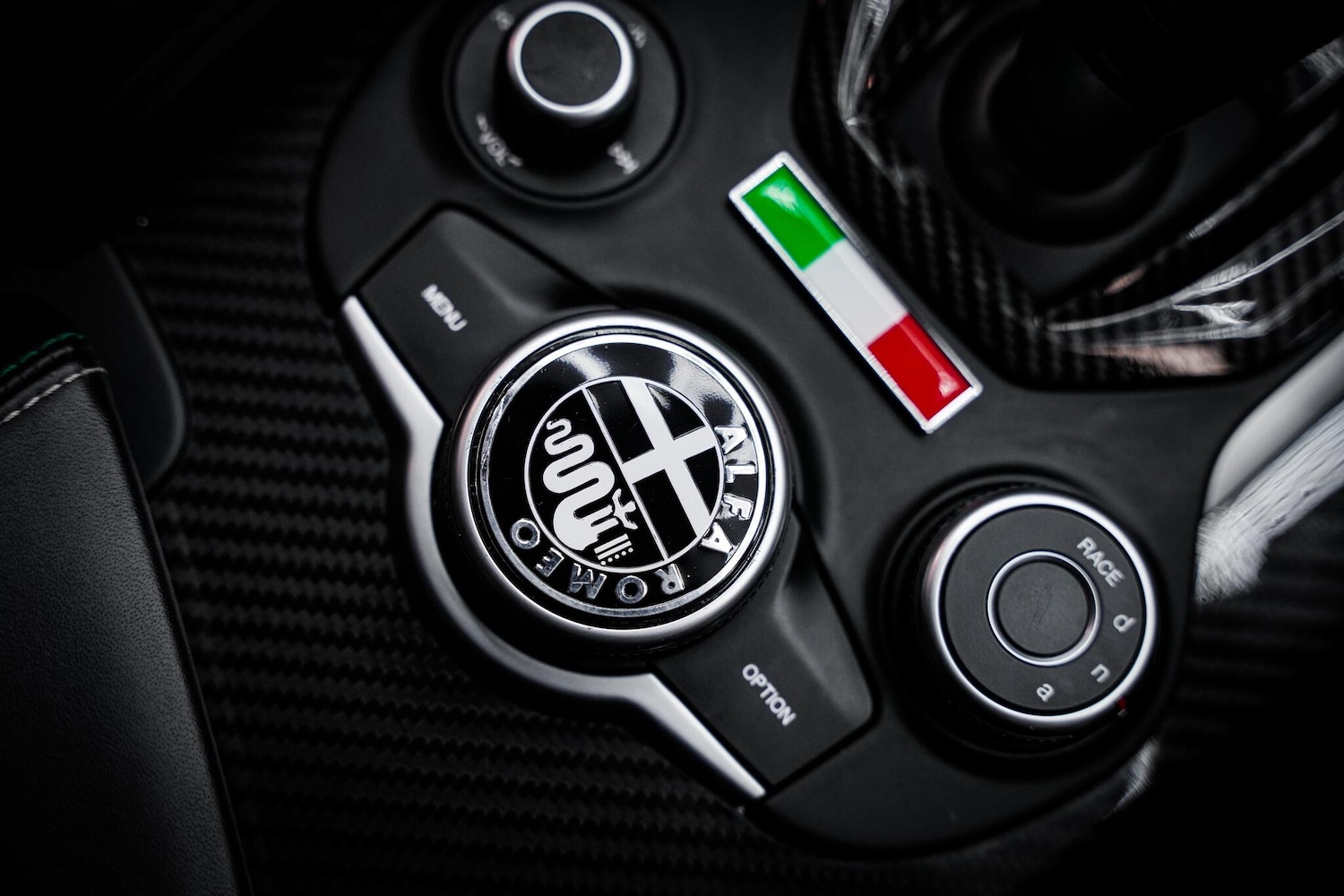 Used Alfa Romeo Giulia 2017 for sale - 76660512: Photo 41