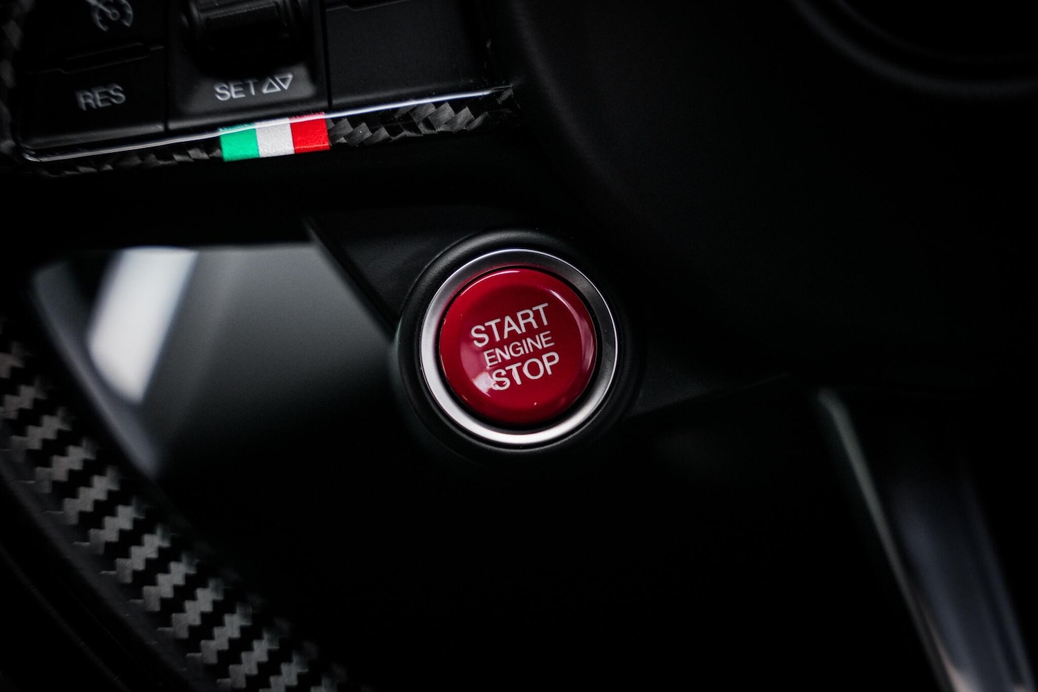 Used Alfa Romeo Giulia 2017 for sale - 76660512: Photo 43