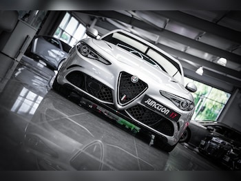 Used Alfa Romeo Giulia 2019 for sale - 78958950: Photo