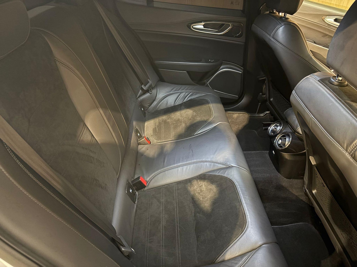 Used Alfa Romeo Giulia 2017 for sale - 77559343: Photo 16