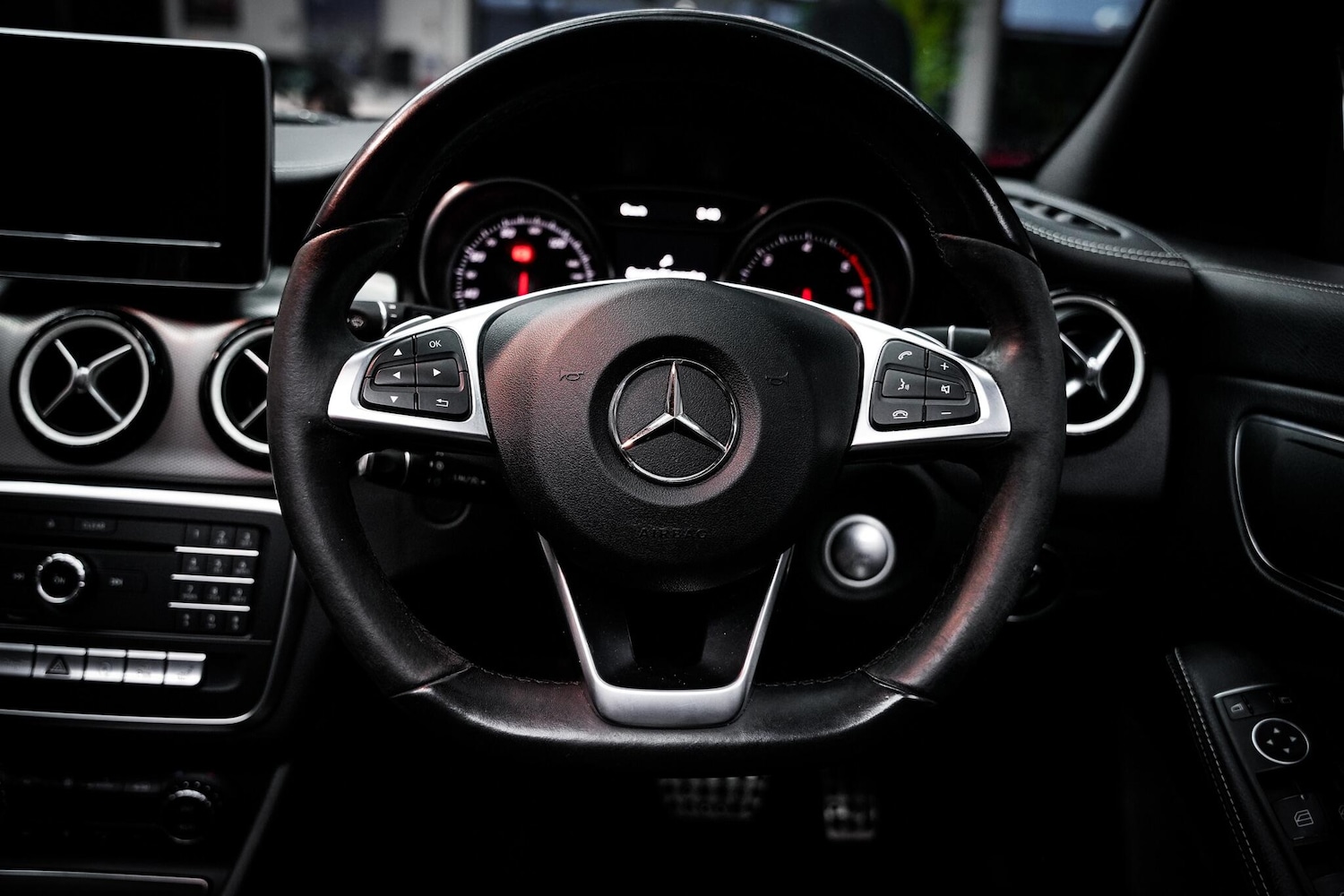 Used Mercedes-Benz CLA 2017 for sale - 76700608: Photo 17